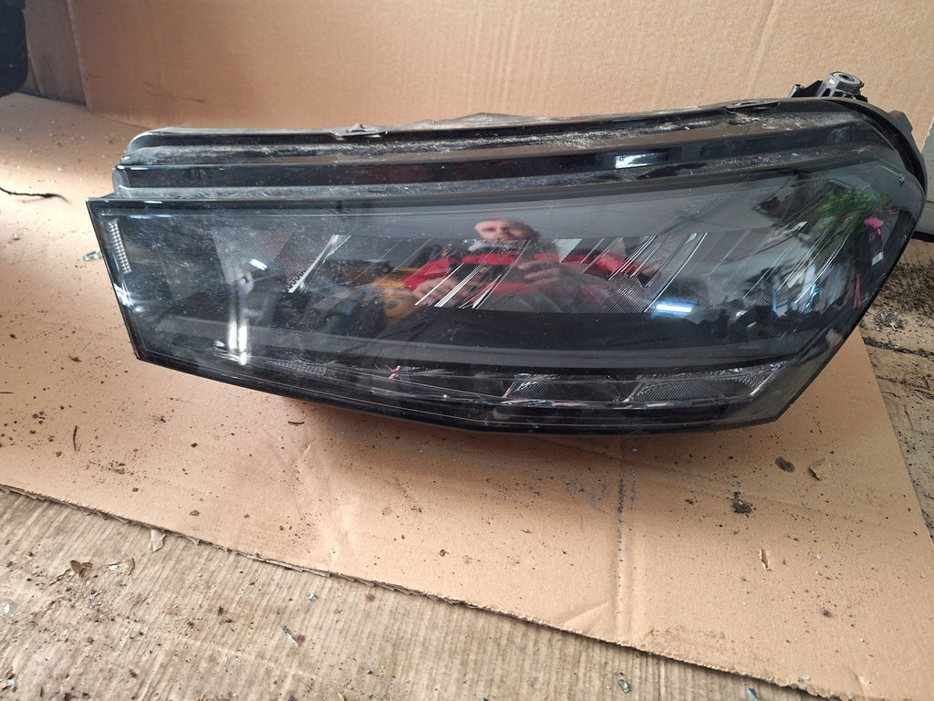 Frontscheinwerfer Skoda Fabia 6VB941015 LED Links Scheinwerfer Headlight