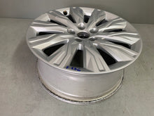 Load image into Gallery viewer, 1x Alufelge 18 Zoll 7.5&quot; 5x112 39ET Glanz Silber 8W0071498 Audi A4 B9 Rim Wheel