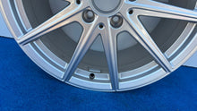 Laden Sie das Bild in den Galerie-Viewer, 1x Alufelge 18 Zoll 9.0" 5x112 67ET A1784010100 Mercedes-Benz Cla Rim Wheel FEL4803231394hc