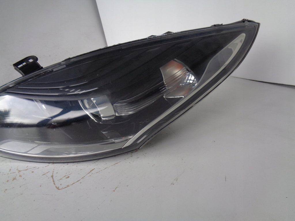 Frontscheinwerfer Renault Megane III 260609865R Links Scheinwerfer Headlight