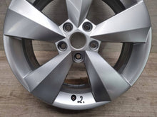 Load image into Gallery viewer, 1x Alufelge 17 Zoll 6.5" 5x112 38ET Glanz Silber 565601025AA Skoda Kodiaq FEL4115197107wa