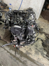 Laden Sie das Bild in den Galerie-Viewer, Motor Audi A5 A4 DET DETA 2.0 TDI 190PS 140kW Diesel Engine Unkomplett MOT7821659931wd