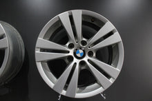 Load image into Gallery viewer, 1x Alufelge 17 Zoll 8.0" 5x120 43ET Glanz Silber 6783285 BMW 1 Rim Wheel FEL2025108910eq