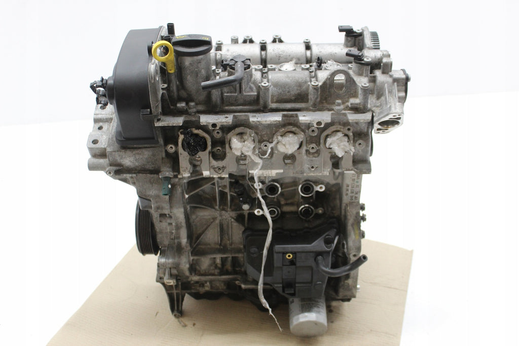 Motor VW Passat B8 CZD 1.4 TSI 150PS 110kW 61TKm 2015 Benzin Engine Unkomplett