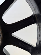 Laden Sie das Bild in den Galerie-Viewer, 1x Alufelge 17 Zoll A1744014700 Mercedes-Benz Cla Rim Wheel FEL1736968955ng