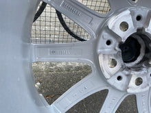 Load image into Gallery viewer, 4x Alufelge 17 Zoll 7.5" 5x110 52ET 6856061 BMW X1 F48 Rim Wheel FEL6004799121du