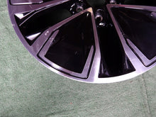 Laden Sie das Bild in den Galerie-Viewer, 1x Alufelge 18 Zoll 8.0" 5x112 40ET Glanz Schwarz 8B3601025E Audi B9 Rim Wheel FEL6633264796xe