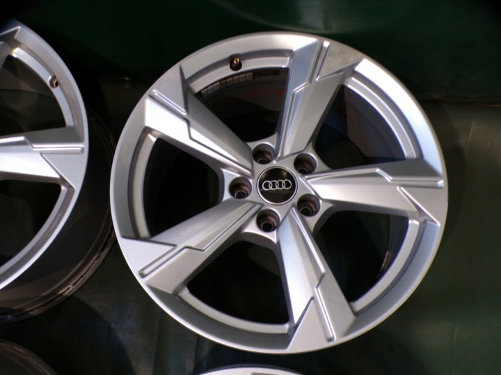 4x Alufelge 18 Zoll 8.0" 5x112 39ET Glanz Graphit 4K0601025D Audi Rim Wheel FEL6924081586ec