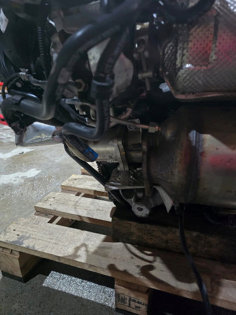 Motor Audi A4 B9 DETA 2.0 TDI 190PS 140kW 111TKm 2016 Diesel Engine Unkomplett