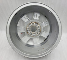 Laden Sie das Bild in den Galerie-Viewer, 1x Alufelge 16 Zoll 6.5" 5x112 50ET Glanz Silber 8P0601025AP Audi A3 Rim Wheel FEL5189058365lu
