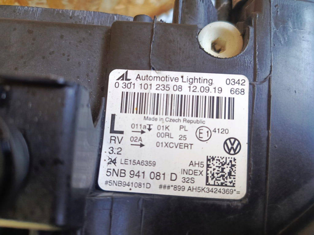 Frontscheinwerfer VW Tiguan 5NB941081D Full LED Links Scheinwerfer Headlight SCH2810121842mz