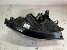 Laden Sie das Bild in den Galerie-Viewer, Frontscheinwerfer Skoda Enyaq Suv 5LB941016H LED Rechts Scheinwerfer Headlight SCH1350663132af
