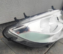 Load image into Gallery viewer, Frontscheinwerfer Mercedes-Benz Sprinter A9109060100 Rechts Headlight SCH1655964214qi