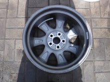 Load image into Gallery viewer, 1x Alufelge 17 Zoll 7.0" 5x114.3 4261162040 Toyota Rim Wheel FEL5964739544zu