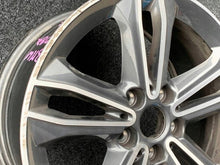 Laden Sie das Bild in den Galerie-Viewer, 1x Alufelge 17 Zoll 5x112 6856087 BMW F45 1 F40 F46 Rim Wheel FEL1714477826in