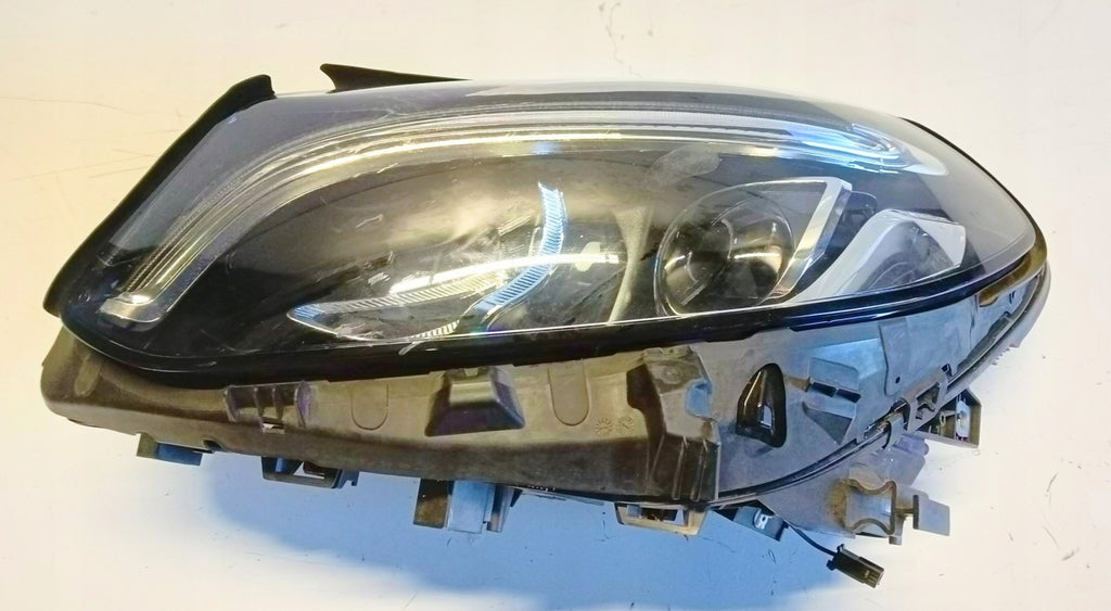 Frontscheinwerfer Mercedes-Benz W246 A2469066901 Links Scheinwerfer Headlight SCH3921019102ca