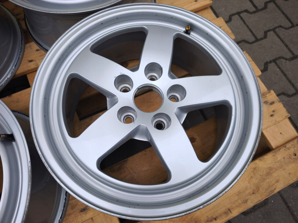 4x Alufelge 16 Zoll 7.0" 5x112 35ET Glanz Silber 8W0601025 Audi C6 A4 B9 FEL3003900465wy