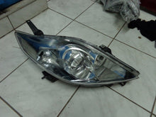 Laden Sie das Bild in den Galerie-Viewer, Frontscheinwerfer Mazda 5 Rechts Scheinwerfer Headlight SCH1499939350mt