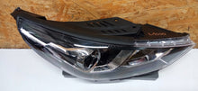 Load image into Gallery viewer, Frontscheinwerfer Hyundai I30 Pde 92102-G4510 LED Rechts Scheinwerfer Headlight