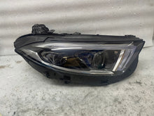 Laden Sie das Bild in den Galerie-Viewer, Frontscheinwerfer Mercedes-Benz Cls A2579069602 LED Rechts Headlight