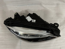 Load image into Gallery viewer, Frontscheinwerfer Mercedes-Benz W205 A2059062206KZ Full LED Rechts Headlight SCH8515541292bs