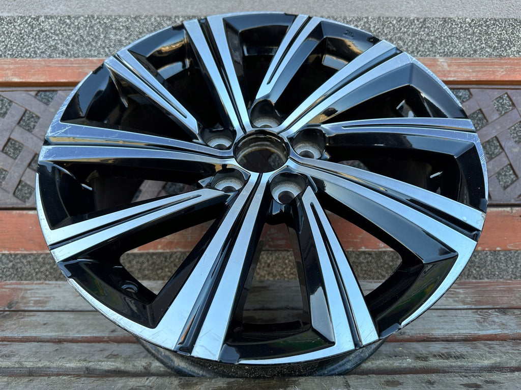 1x Alufelge 17 Zoll 7.5" 5x114.3 40ET 42611-YYC00 Toyota Corolla Rim Wheel