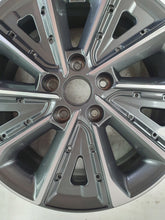 Load image into Gallery viewer, 1x Alufelge 17 Zoll 7.0&quot; 5x114.3 50ET 52910, J2000 Kia Optima Soul Rim Wheel