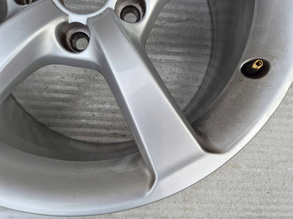 1x Alufelge 17 Zoll 7.5" 5x112 43ET Glanz Silber 8V0601025S Audi A3 Rim Wheel FEL4964688947ms