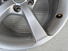 Load image into Gallery viewer, 1x Alufelge 17 Zoll 7.5" 5x112 43ET Glanz Silber 8V0601025S Audi A3 Rim Wheel FEL4964688947ms