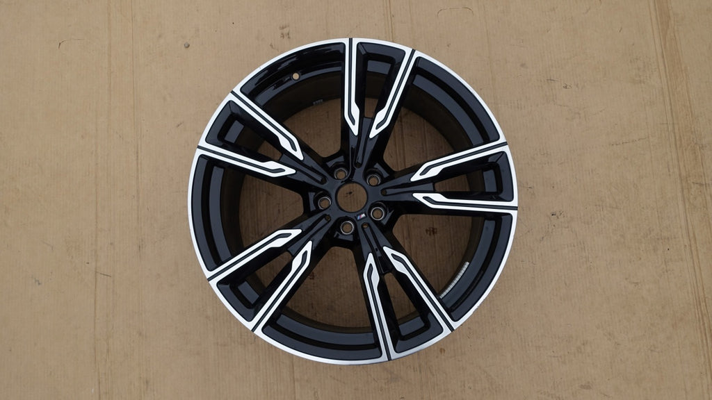 1x Alufelge 22 Zoll 9.5" 5x112 37ET Glanz Silber 8072002 BMW G05 G06 Mg FEL7038704171lj