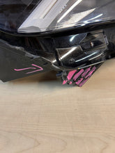 Laden Sie das Bild in den Galerie-Viewer, Frontscheinwerfer Dacia Sandero III 260107978R Rechts Scheinwerfer Headlight SCH5276087833jz