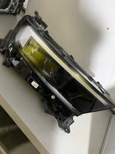 Laden Sie das Bild in den Galerie-Viewer, Frontscheinwerfer Opel Mokka 9834007980 LED Rechts Scheinwerfer Headlight