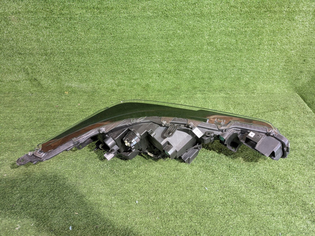 Frontscheinwerfer Toyota Corolla 81150-02S60 Links Scheinwerfer Headlight SCH1710172657qc