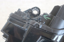 Laden Sie das Bild in den Galerie-Viewer, Frontscheinwerfer Ford II M8D2-13W029-BA Rechts Scheinwerfer Headlight SCH9859493788dh