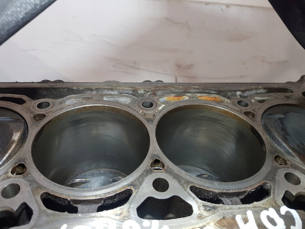 Motorblock Audi Seat Skoda VW CDH DÓŁ A 1.8 TFSI 06H103021L Benzin Unkomplett