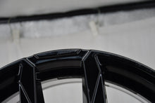 Load image into Gallery viewer, 1x Alufelge 19 Zoll 8.5" 5x112 40ET 5A5786C5 BMW 1 Rim Wheel FEL4430296199uh