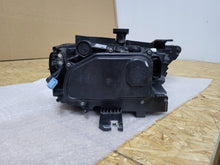 Laden Sie das Bild in den Galerie-Viewer, Frontscheinwerfer Audi Q3 8U0941033 Links Scheinwerfer Headlight