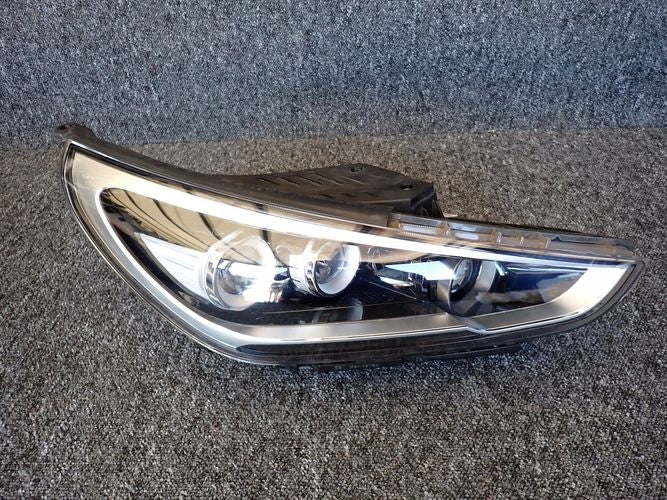 Frontscheinwerfer Hyundai I30 III 92102-G4100 Rechts Scheinwerfer Headlight