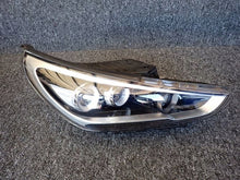 Load image into Gallery viewer, Frontscheinwerfer Hyundai I30 III 92102-G4100 Rechts Scheinwerfer Headlight