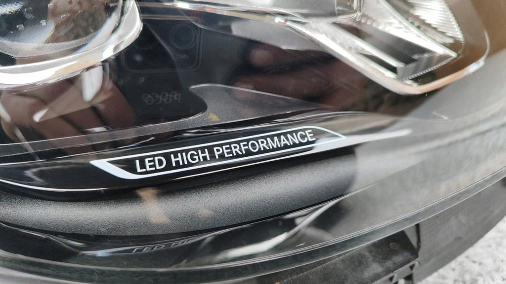 Frontscheinwerfer Mercedes-Benz C-Class W206 A2069067203 LED Rechts Headlight SCH3746533277hd