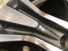 Load image into Gallery viewer, 1x Alufelge 17 Zoll 7.0" 5x114.3 39ET PZ49M-X0670-Z Toyota Rim Wheel FEL3512508290ta