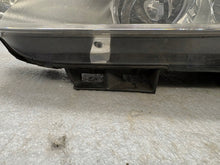 Load image into Gallery viewer, Frontscheinwerfer Opel Corsa D 13186381 Links Scheinwerfer Headlight SCH2504570662yw