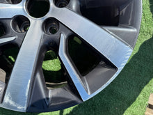 Laden Sie das Bild in den Galerie-Viewer, 1x Alufelge 17 Zoll 7.0&quot; 5x114.3 46ET 9806454377 Toyota Proace Verso Rim Wheel