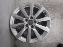 Load image into Gallery viewer, 1x Alufelge 16 Zoll 6.5" 5x100 40ET Glanz Silber 82A601025 Audi Arona Golf Polo FEL1004187639kb