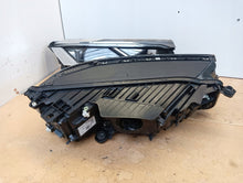 Laden Sie das Bild in den Galerie-Viewer, Frontscheinwerfer VW Touareg 761941081 Full LED Ein Satz Scheinwerfer Headlight