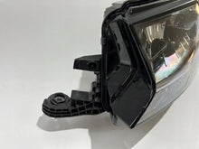 Load image into Gallery viewer, Frontscheinwerfer Skoda Fabia III 6V1941015 Links Scheinwerfer Headlight