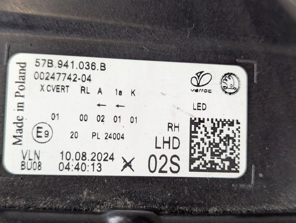 Frontscheinwerfer Skoda Karoq 57B941036B Rechts Scheinwerfer Headlight SCH6361186530ce