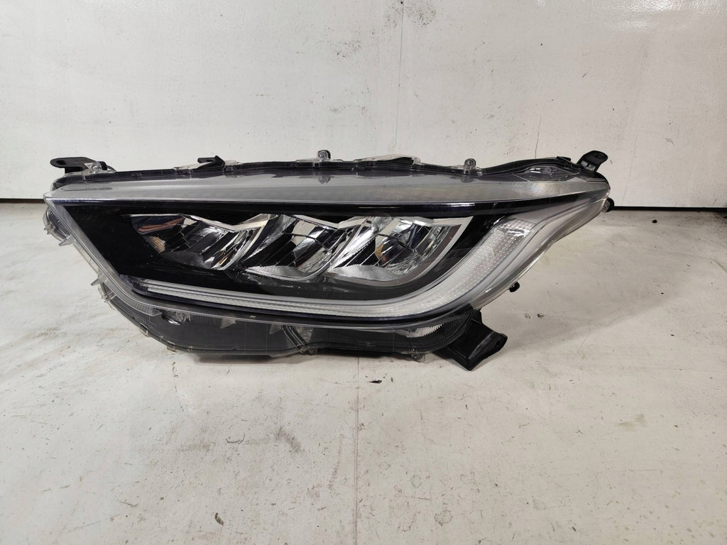 Frontscheinwerfer Toyota Yaris Links Scheinwerfer Headlight SCH8380704216hf