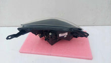 Laden Sie das Bild in den Galerie-Viewer, Frontscheinwerfer Renault Twingo II 90021373 Links Scheinwerfer Headlight SCH4120957205dz