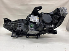 Laden Sie das Bild in den Galerie-Viewer, Frontscheinwerfer Alfa Romeo Stelvio 50552984 Xenon Rechts Headlight SCH1533186317eu